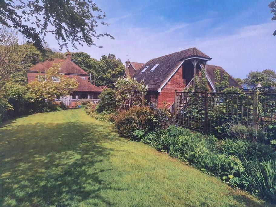 Nature Charm & Fruit Delights, Multi-Generation Celebratory Home -Try, Relax, Repeat - Sellindge Ashford  Eksteriør bilde